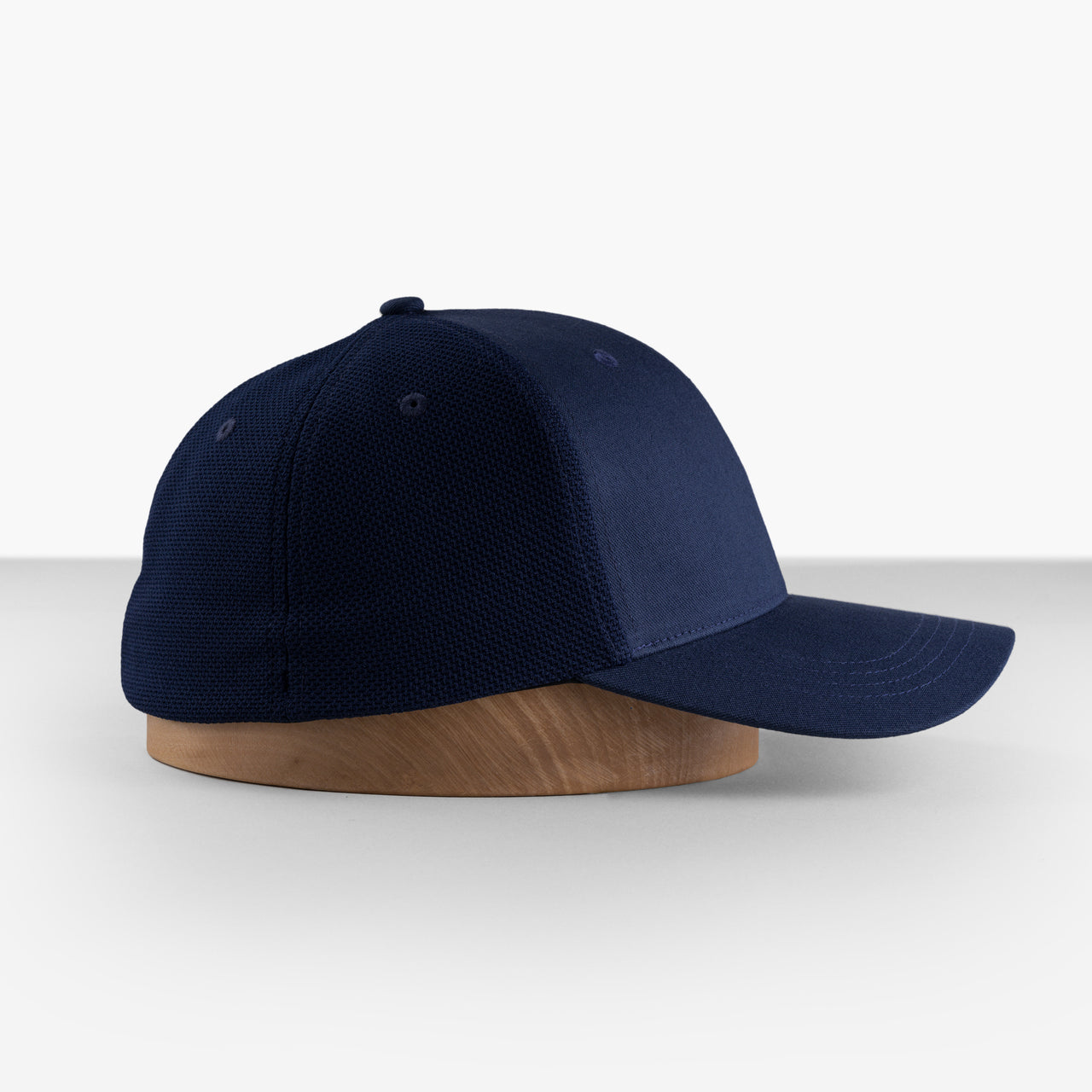 Navy / Mesh